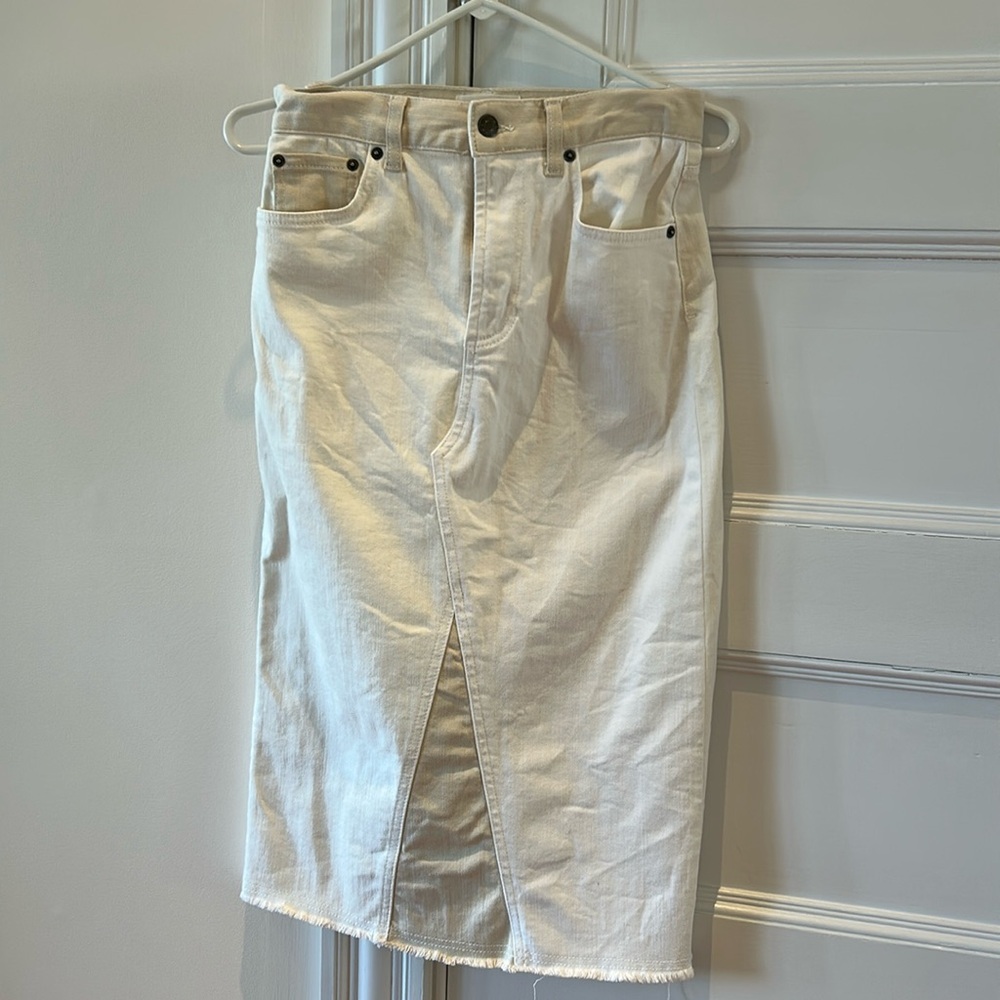 Never been worn Rails two-tone denim skirt. Size 26.